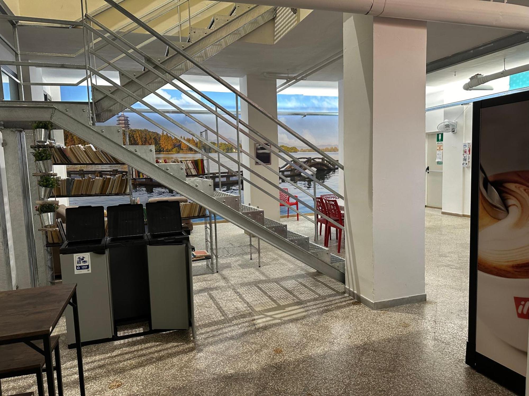 Cconforthotels Host Bari Centrale Екстер'єр фото