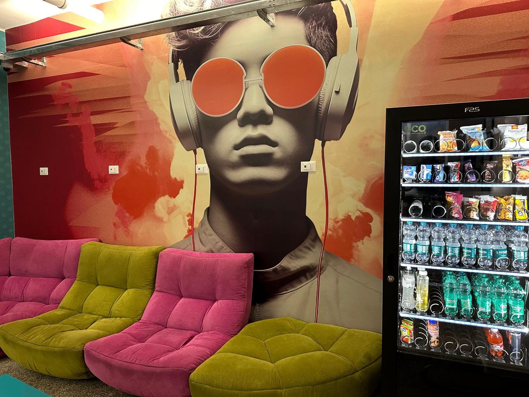 Cconforthotels Host Bari Centrale Екстер'єр фото